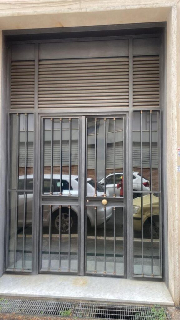 Domus turno by local domus