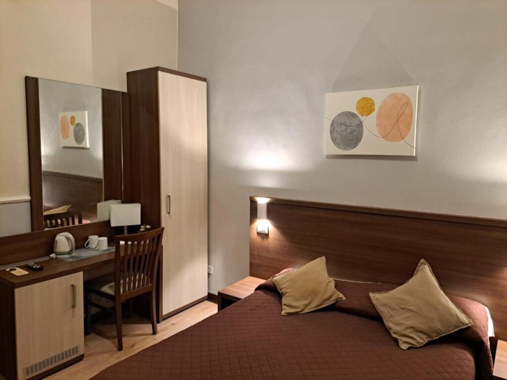 Hotel leone