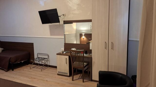 Hotel leone